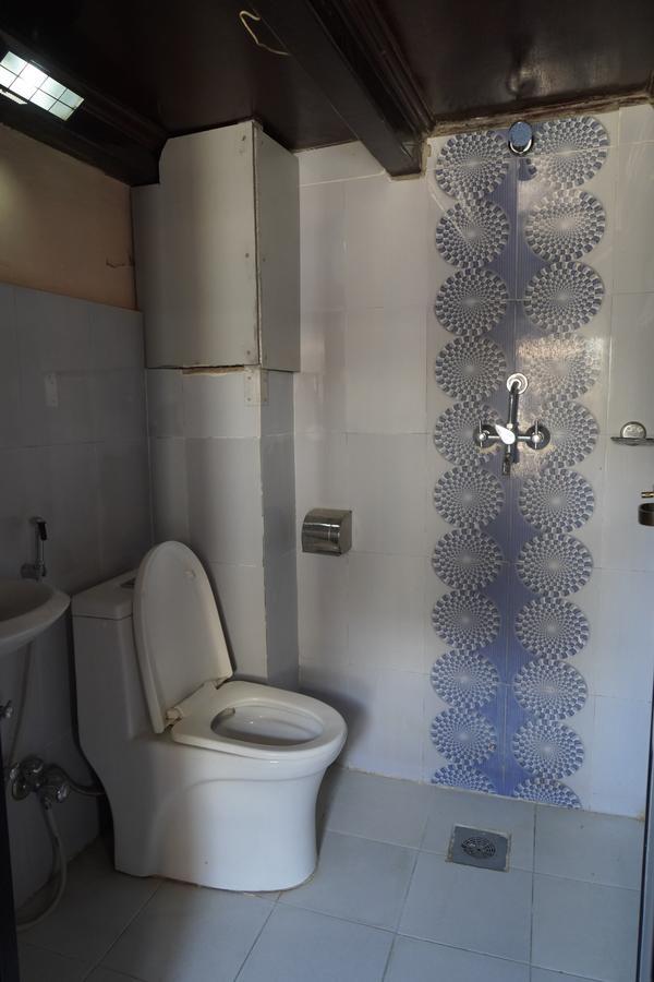 Moonlight Guest House Bhatgoan Екстериор снимка