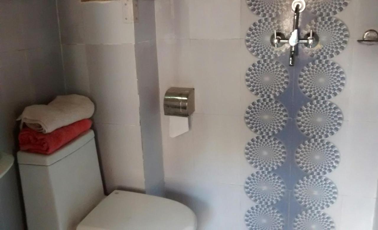 Moonlight Guest House Bhatgoan Екстериор снимка