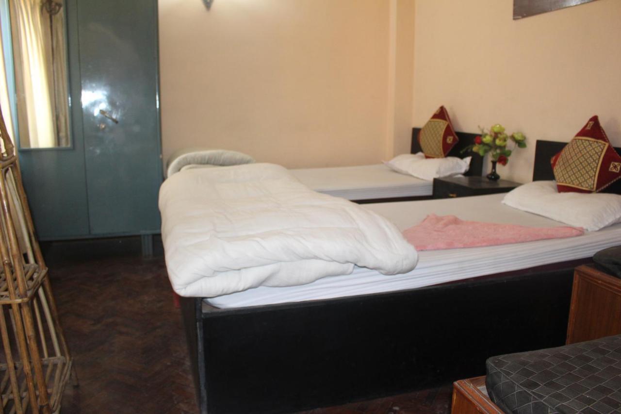 Moonlight Guest House Bhatgoan Екстериор снимка