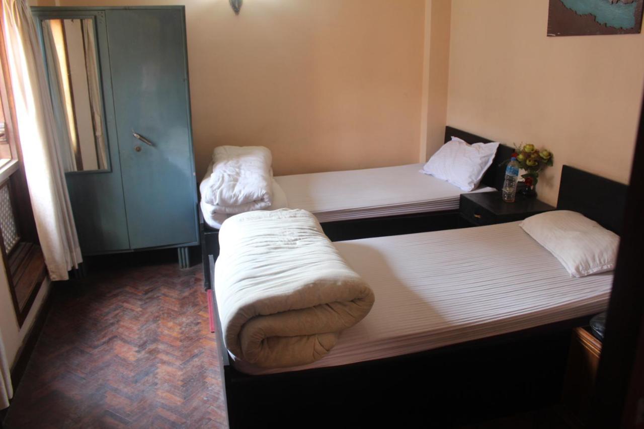 Moonlight Guest House Bhatgoan Екстериор снимка